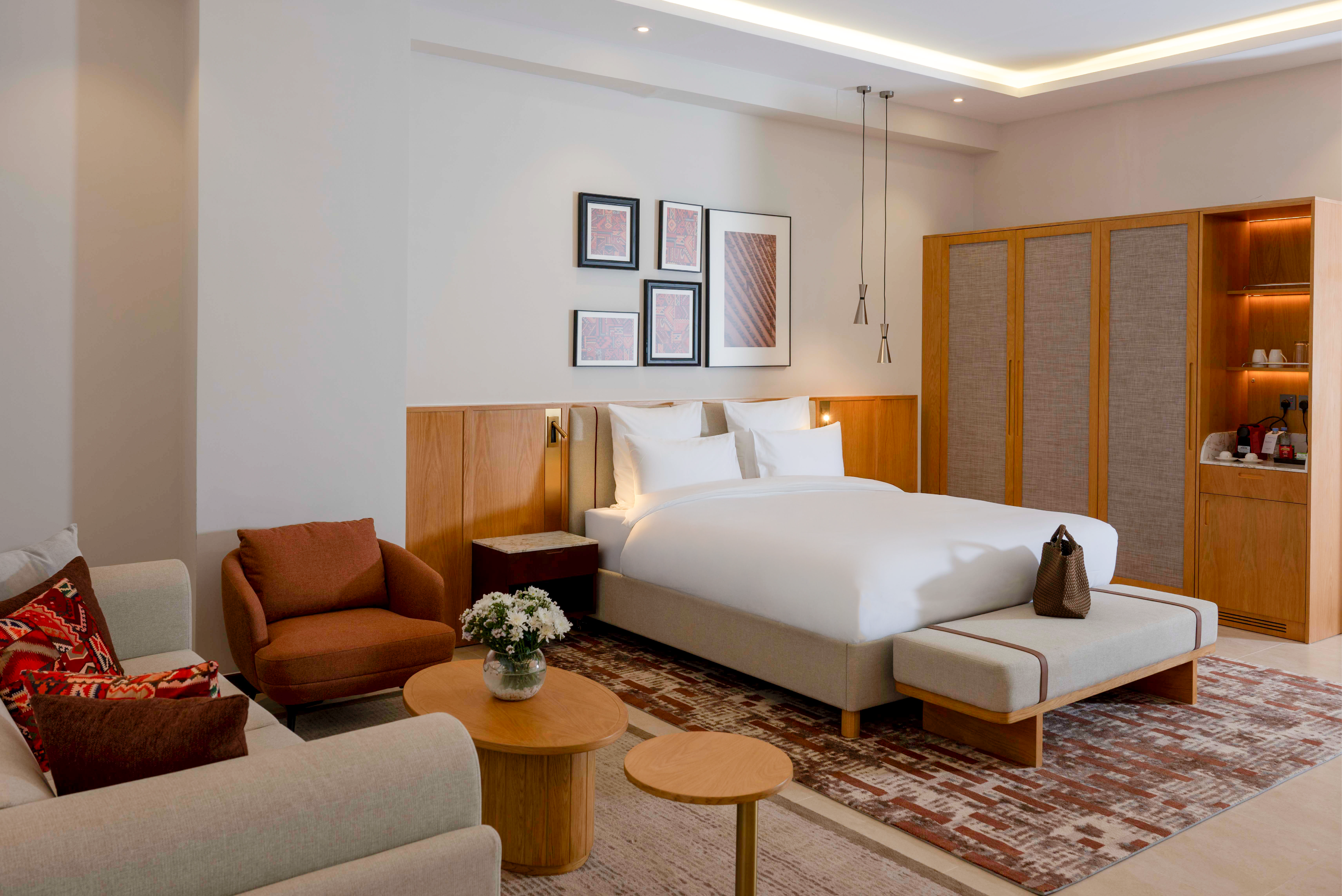 Mercure Hotel Khamis Mushait – Suite | فندق ميركيور خميس مشيط – جناح