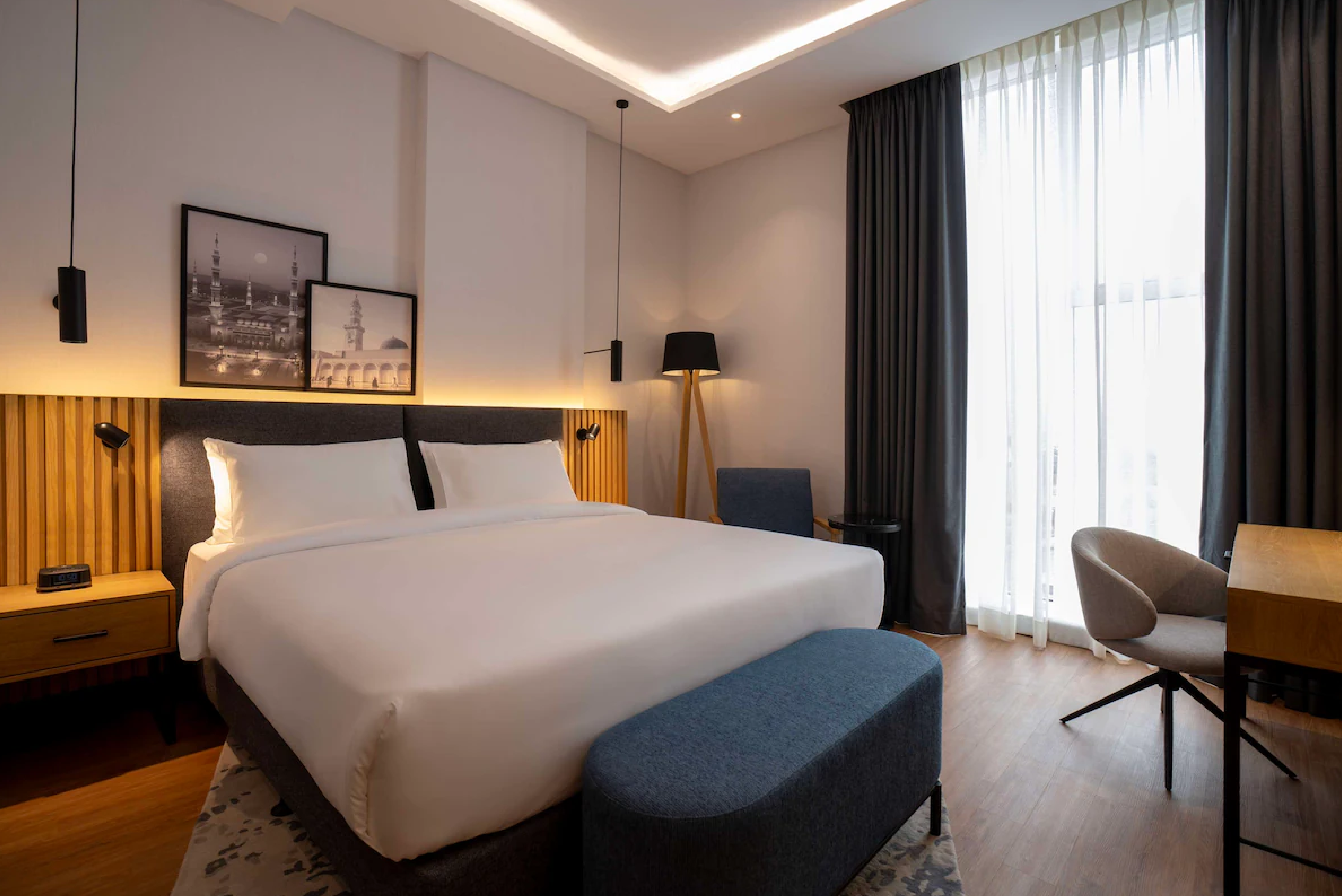 Radisson Hotel Madinah – Superior Room | فندق راديسون المدينة – غرفة سوبيريور