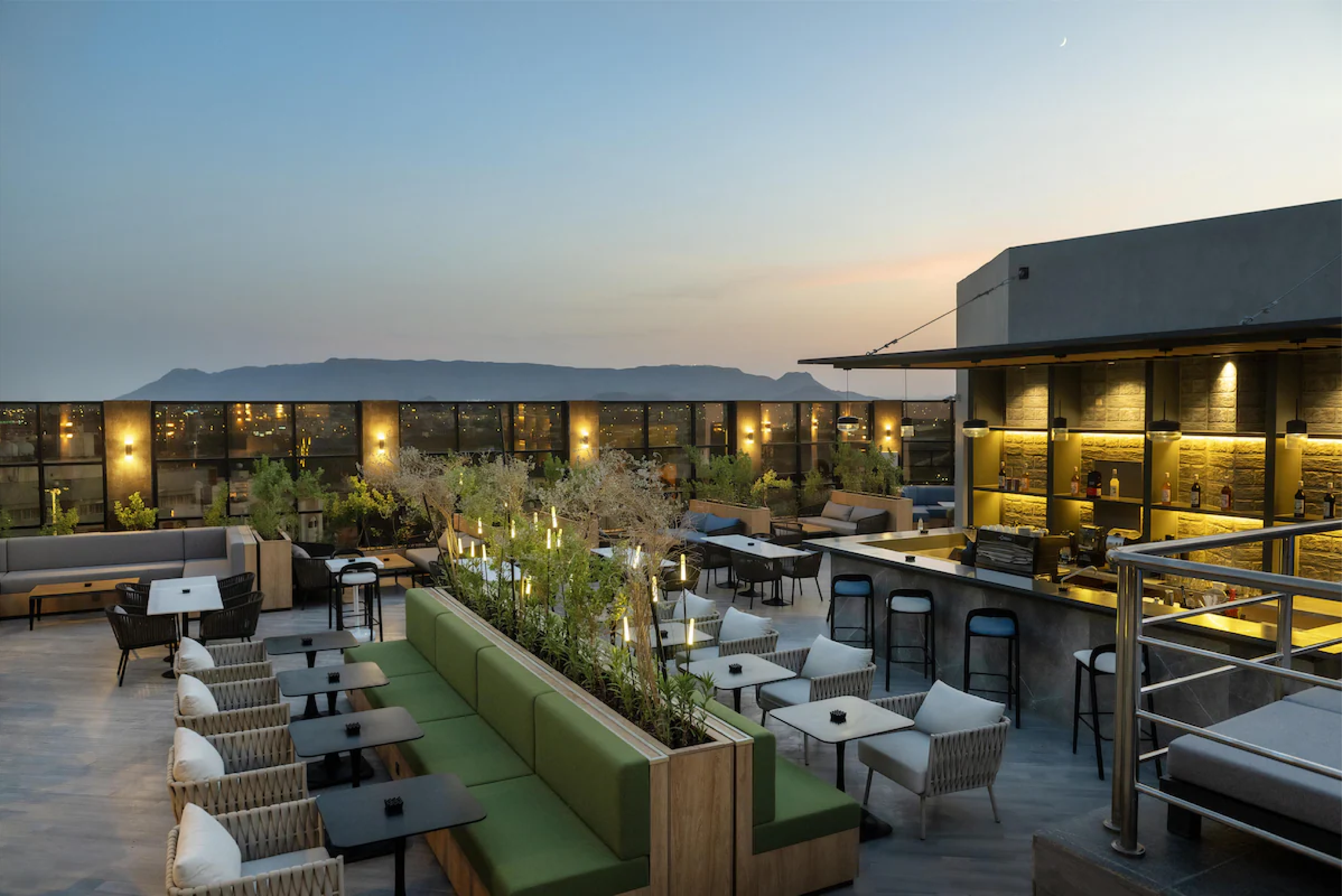 Radisson Hotel Madinah – The Point | فندق راديسون المدينة – ذا بوينت